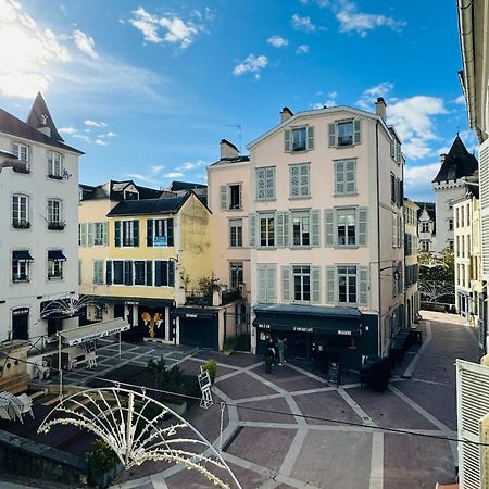 Wonderhost, Au Coeur Du Quartier Du Chateau Pau Bagian luar foto