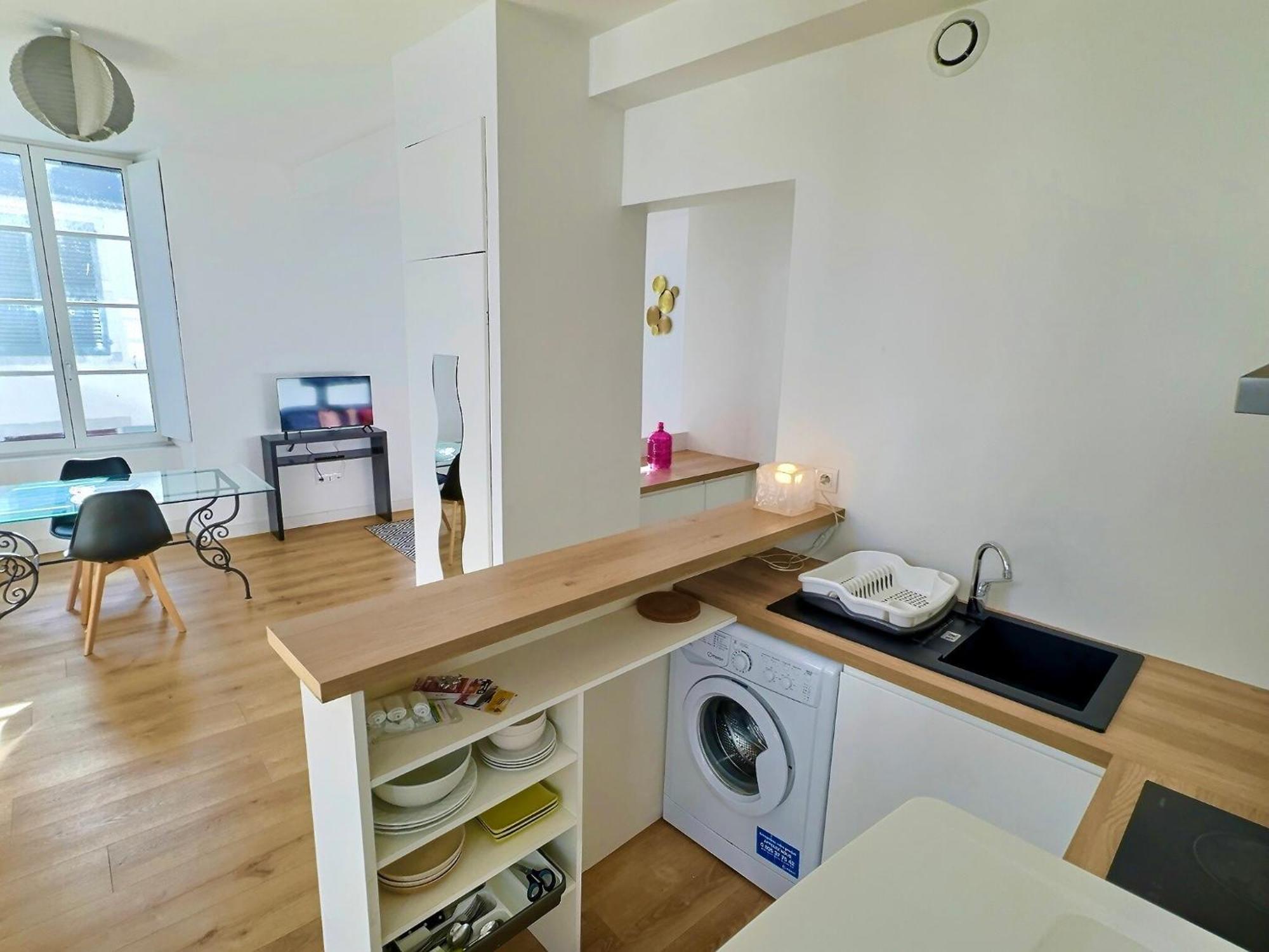 Wonderhost, Au Coeur Du Quartier Du Chateau Pau Bagian luar foto